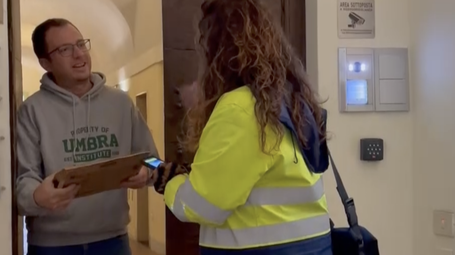 Boom e-commerce in Maremma: Poste Italiane segna +35% di pacchi consegnati