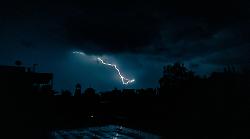 Maltempo, prolungata l'allerta meteo per temporali forti: a Pitigliano caduti 25 millimetri di pioggia in 15 minuti