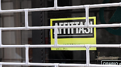 Quando si abbassa l&rsquo;ultima serranda