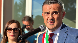 Roccastrada, inaugurata la nuova scuola green di Ribolla con il presidente della Regione