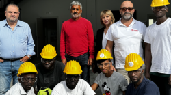 Grosseto, la storia di integrazione di sei migranti. Superato il corso della Scuola edile