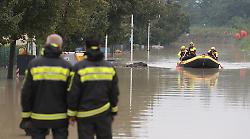 Se la tragedia si ripete, occorre fare non riflettere