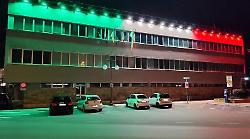 Follonica, luci sul municipio: nuovo impianto per illuminare la facciata