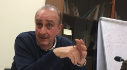 Sanità, la Asl Toscana Sud Est perde il direttore generale: per Antonio D'Urso incarico a Trento. C'è chi piange e c'è chi brinda 