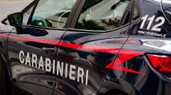 Giallo a Orbetello: trovati i cadaveri di madre e figlio in un giardino