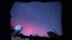 Grosseto, l'aurora boreale ripresa dall'Osservatorio astronomico di Roselle: uno spettacolo che lascia a bocca aperta