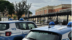 Grosseto, controlli straordinari della Polizia in citt&agrave;: sette stranieri irregolari espulsi