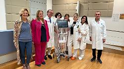 Grosseto, grazie a Insieme in Rosa l'ospedale Misericordia ha un nuovo ecografo portatile