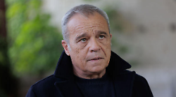 Il patriarca stasera in tv venerdì 15 novembre su Canale 5: le anticipazione della seconda stagione con Claudio Amendola 