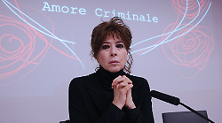 Amore Criminale stasera in tv martedì 19 novembre su Rai 3: le anticipazioni della puntata sulla tragica storia di Ilaria Sollazzo