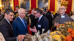 Aboca nella Cba, organizzazione voluta da Re Carlo. Massimo Mercati: "Un grande onore. Stessi obiettivi: proteggere la salute degli ecosistemi e delle persone"