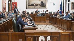 Grosseto riconosce lo Stato di Palestina. Ma il sindaco esce dall'aula prima del voto