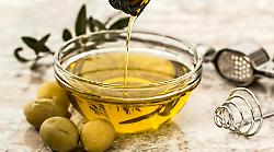 Olio, annata record: per i frantoi di Legacoop Toscana 300 mila quintali di olive