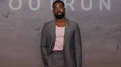 Paapa Essiedu, chi &egrave; l'attore che dovrebbe interpretare Severus Piton: dalla morte del padre al successo televisivo