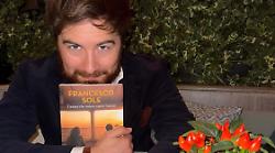 Francesco Sole, chi è lo scrittore ospite da Caterina Balivo: dal successo social alla relazione con Giulia Cavaglia 