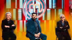 MasterChef Italia 14 stasera in tv giovedì 16 gennaio su Sky Uno: ecco le anticipazioni della puntata e i possibili eliminati 