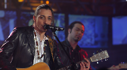 Matteo Amantia, chi &egrave; il cantante a Ora o mai pi&ugrave;: il boom con Cleptomania degli Sugarfee, Sanremo e la ricerca di riscatto