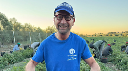 Mauro Mastrototaro, chi è il boss in incognito: presidente di Mastrototaro Food. Azienda da 5 milioni di fatturato che lavora 900 mila chili di ortaggi all'anno. La storia