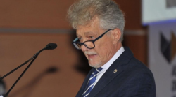 Arezzo, treni e Alta Velocità: il sindaco Alessandro Ghinelli mette alle strette Confindustria. "Dica se vuole la stazione Medioetruria e dove"