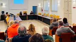 Castiglione della Pescaia, il Comune incontra i cittadini per parlare di bilancio e politiche sociali