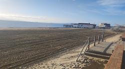 Follonica, pulizia straordinaria delle spiagge prima del Carnevale
