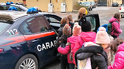 Grosseto, i bambini delle elementari a scuola di legalità grazie al progetto dei Carabinieri