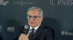 Forum in masseria, il ministro Tommaso Foti sul Pnrr: "Siamo al 52% della spesa, bisogna accelerare