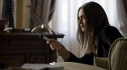 Miss Fallaci stasera in tv martedì 4 marzo su Rai 1:  trama e anticipazioni dei nuovi episodi della serie con Miriam Leone