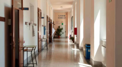 Gli studenti del Liceo Chelli presentano 'Una Stanza Tutta per Sé' di Virginia Woolf