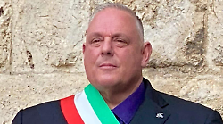 Festa della Liberazione senza il sindaco: "L'Anpi non mi ha invitato. Compassione per loro, festeggerò lo stesso"