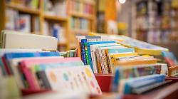 Il minifestival letterario A-mare la lettura celebra giovani lettori con Paola Zannoner e Simone Calderoni