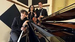 Il Trio AbeD pronto ad esibirsi al Polo Bianciardi per il festival Giovani in musica