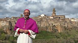 L'ingresso del vescovo Giordano nella diocesi di Pitigliano, Sovana e Orbetello nel giorno del compleanno