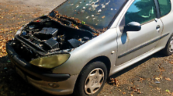 "Via le auto abbandonate": operazione pulizia, quattro ordinanze del Comune