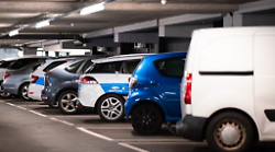 Parcheggi sotterranei gratuiti per i residenti nelle Ztl del centro storico