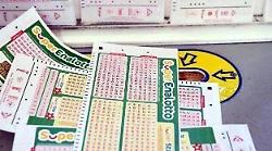 SuperEnalotto, jackpot da record da record: marted&igrave; 9 dicembre in palio 89,9 milioni. Una delle vincite pi&ugrave; alte di sempre:  torna il &ldquo;super sogno&rdquo; italiano