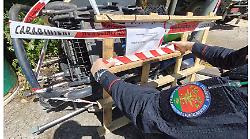 Ripreso dalle telecamere mentre abbandona i rifiuti, denunciato dai Carabinieri Forestali 