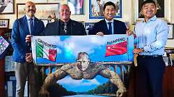 Tra la Maremma e Nanping c'è un ponte di pietra a forma di... sindaco: missione di 10 giorni in Cina per Vivarelli Colonna e Turbanti