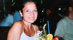 Chiara Poggi, il mistero del gradino zero: l'assenza di sangue che apre nuovi scenari per l'omicidio di Garlasco