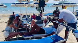 La troupe di “Camper” arriva a Castiglione della Pescaia: anche il borgo marinaro tra le meraviglie raccontate su Rai1