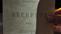 La Maremma conquista il Fiano: nasce “Sterpeti”, il bianco che unisce eleganza campana e anima toscana