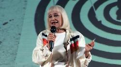 Buon compleanno Raffa! L'Argentario ricorda la regina della tv. In arrivo il "suo" festival