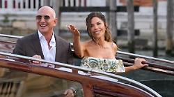 Jeff Bezos si sposa a Venezia: le spese da record e i segreti del matrimonio dell'anno, ecco il menù e i tutti retroscena, chi sono i vip invitati?