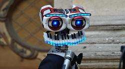 Chi suona meglio: il robot o l’uomo? Castiglione mette alla prova il futuro