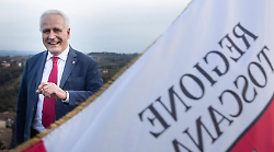 Eugenio Giani annuncia la sua ricandidatura: “Mi metto ancora una volta a disposizione della Toscana”
