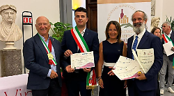 Massa Marittima trionfa al concorso “Città del Vino”: pioggia di medaglie per le aziende locali