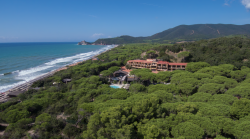 "Roccamare Resort è al sicuro e operativo: tutti gli ospiti sono rientrati e possono proseguire le vacanze"
