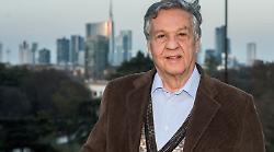 Auguri Renato, Pozzetto compie 85 anni. Da Cochi ad Artemio, il necrologio per Paolo Villaggio. Un gigante del cinema segnato dalla morte della moglie Brunella