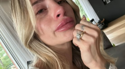 Chiara Nasti, le foto in lacrime per raccontare la sua sofferenza: "A un certo punto il buio. Non dormivo mai, ero sfinita e inventavo dolori"