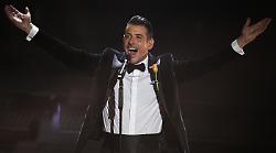 Cornetto Battiti Live stasera 21 luglio: Annalisa, Fedez,  Francesco Gabbani: quante stelle nella notte di Molfetta